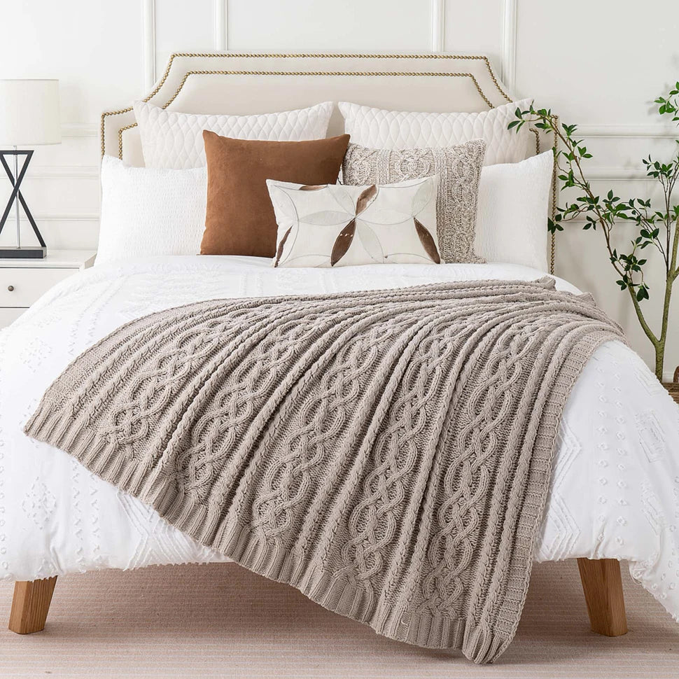 Battilo Chenille Blanket Throw Blanket for Sofa Knitted Blankets Thick Soft & Cozy Bed Plaid Bedspread On The Bed Home Decor